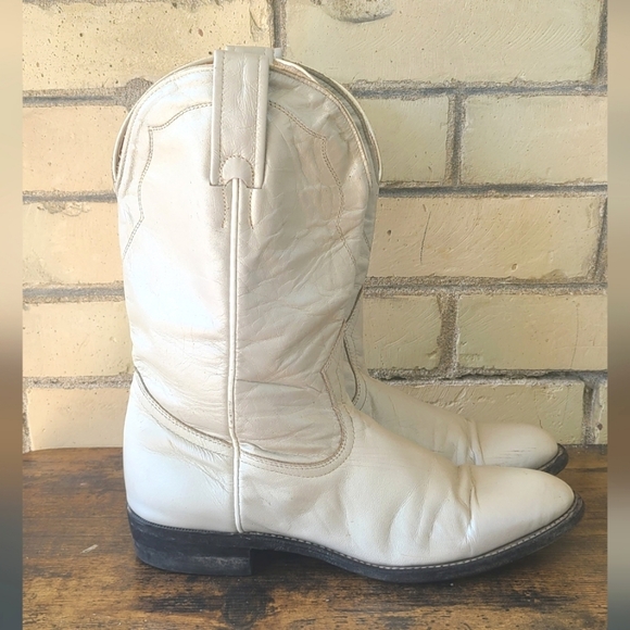 Vintage White/Silver Boulet Boots - Picture 1 of 10